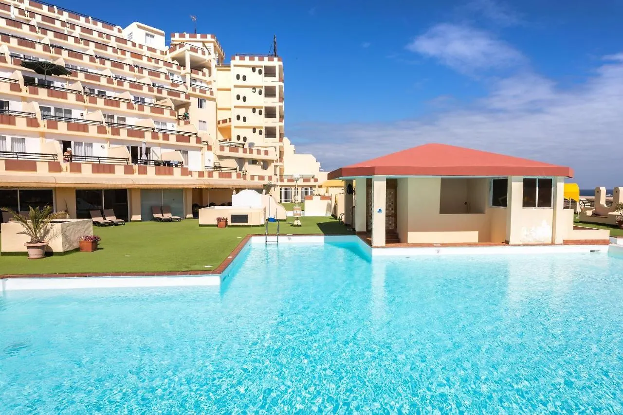 Апартаменты Palm Garden With Sea Views To The Beach, Pools Морро-дель-Хабле
